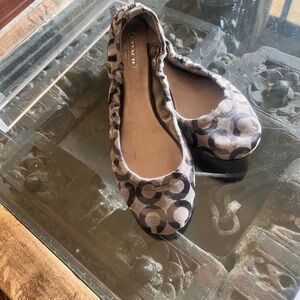 Coach Signature Canvas Ballet Flats in Gray and Black